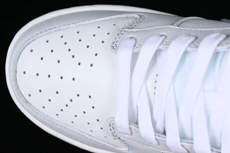 All categories Nk SB Dunk series Nk SB Dunk Low low-top sneakers F version Nk SB Dunk Low "520" Valentine's Day limited SB low-top sports and leisure sneakers FN3451-161